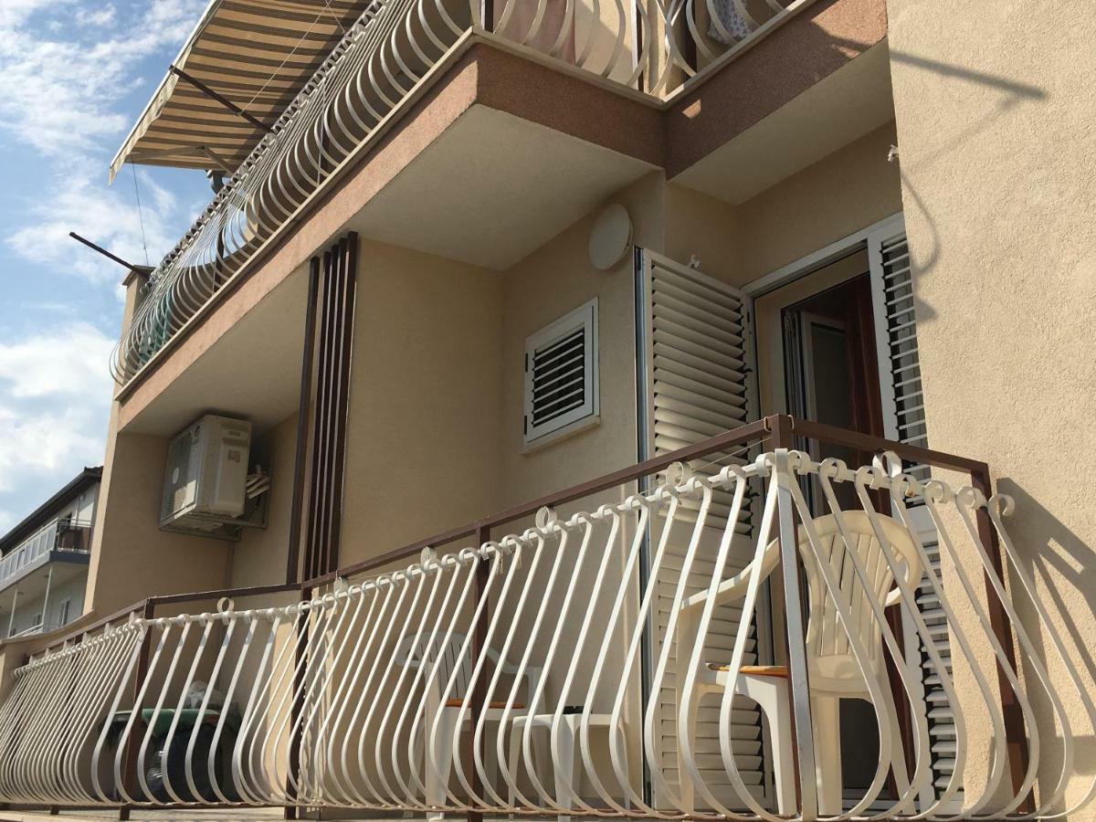 Studio Apartment And Rooms Adria 沃迪切 外观 照片