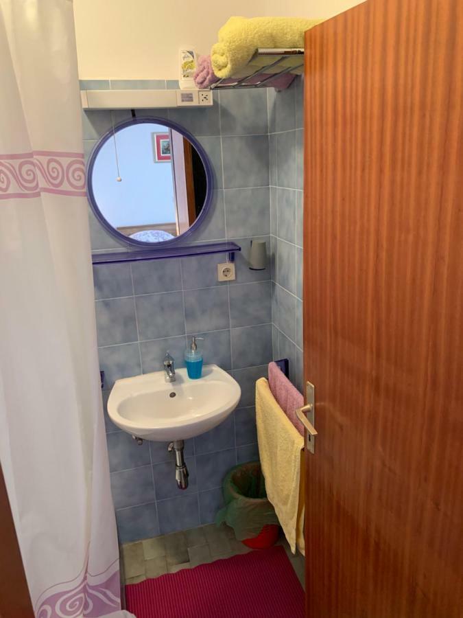 Studio Apartment And Rooms Adria 沃迪切 外观 照片